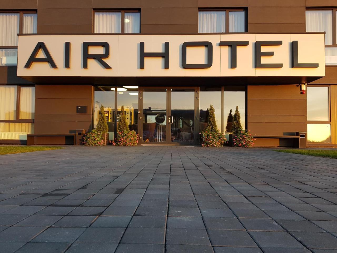 Air Hotel Karmėlava Extérieur photo